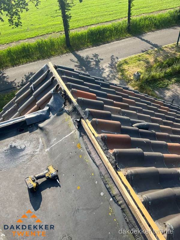 Kosten dakgoot vervangen: werkzaamheden aan dakrand in Twente